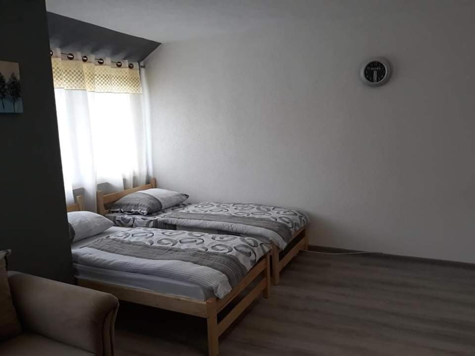 Apartments Bozena Яйце Екстериор снимка
